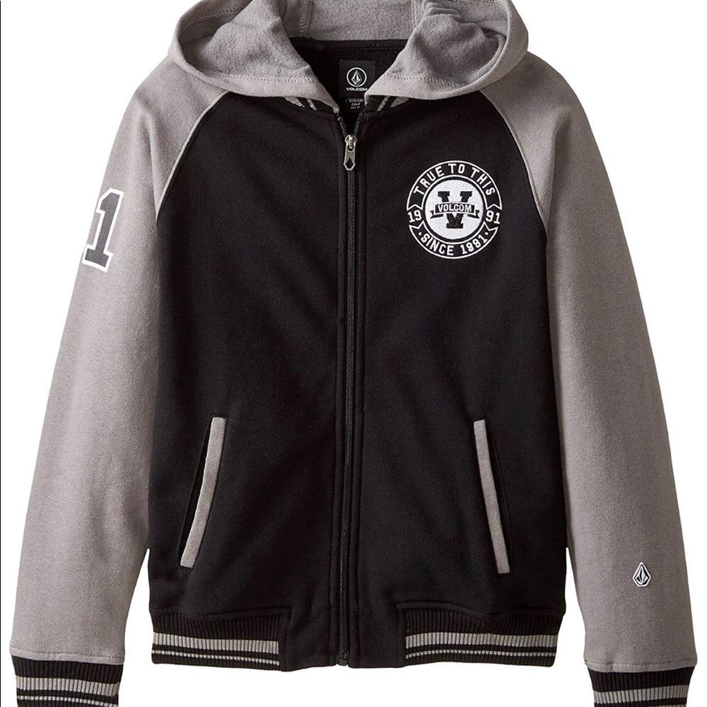 Volcom varsity sweater size medium